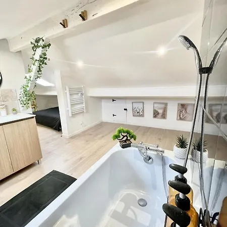 Defoy Getaway - أنتيب