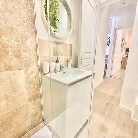 Defoy Getaway - * Antibes